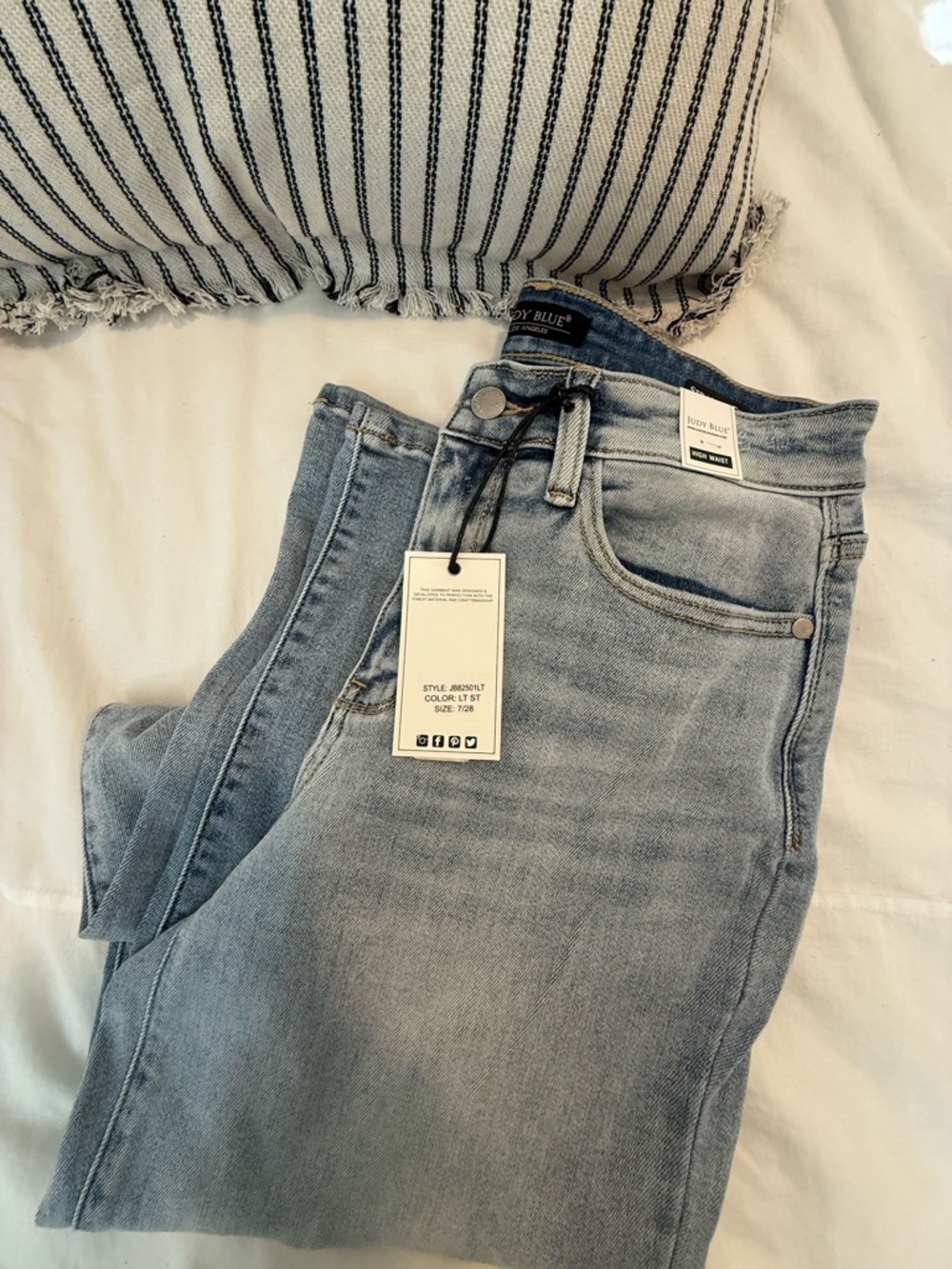 Judy Blue Light Blue High-Rise Women’s Jeans